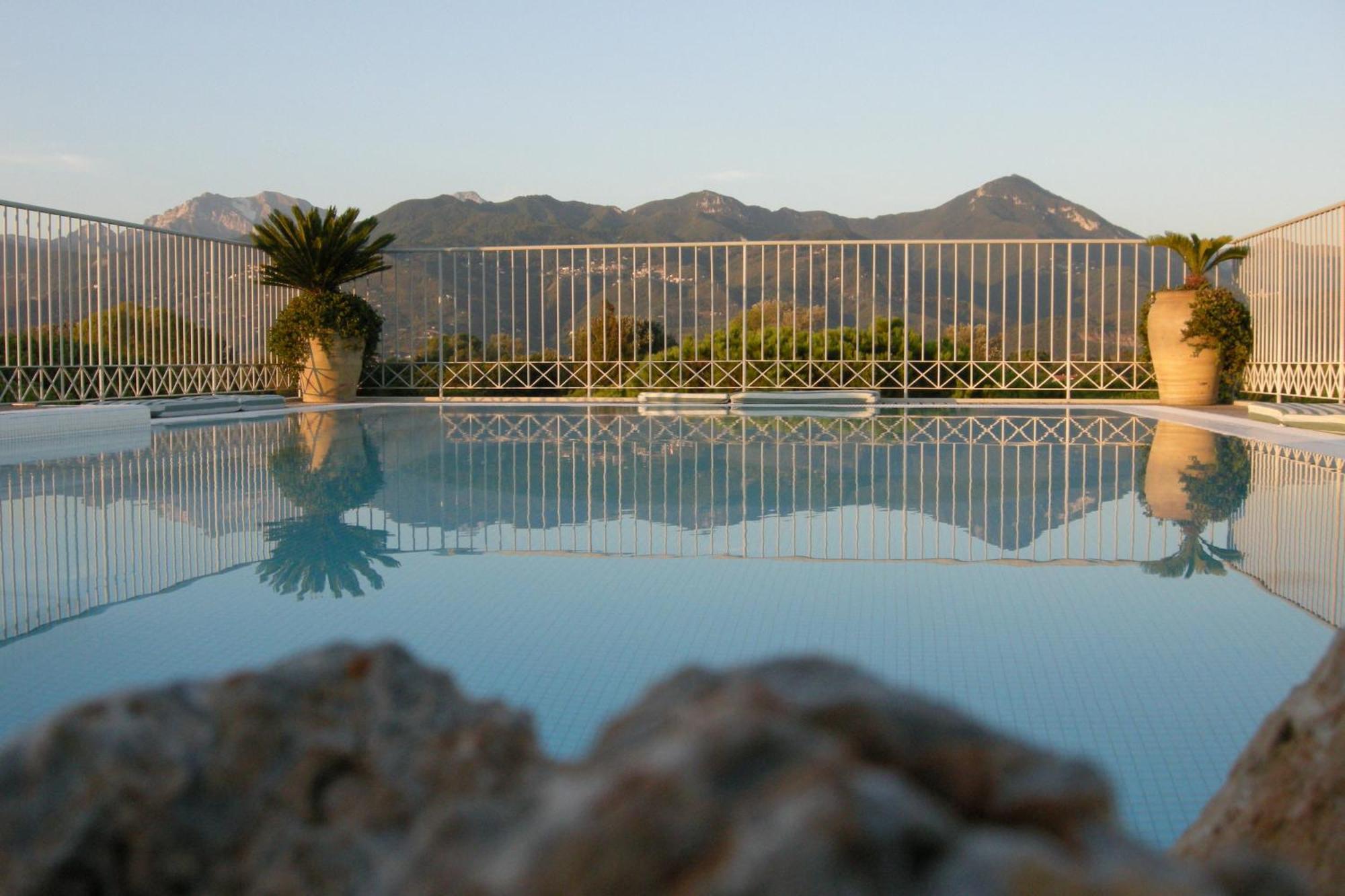 Verdeluna Aparthotel Marina di Pietrasanta Luaran gambar
