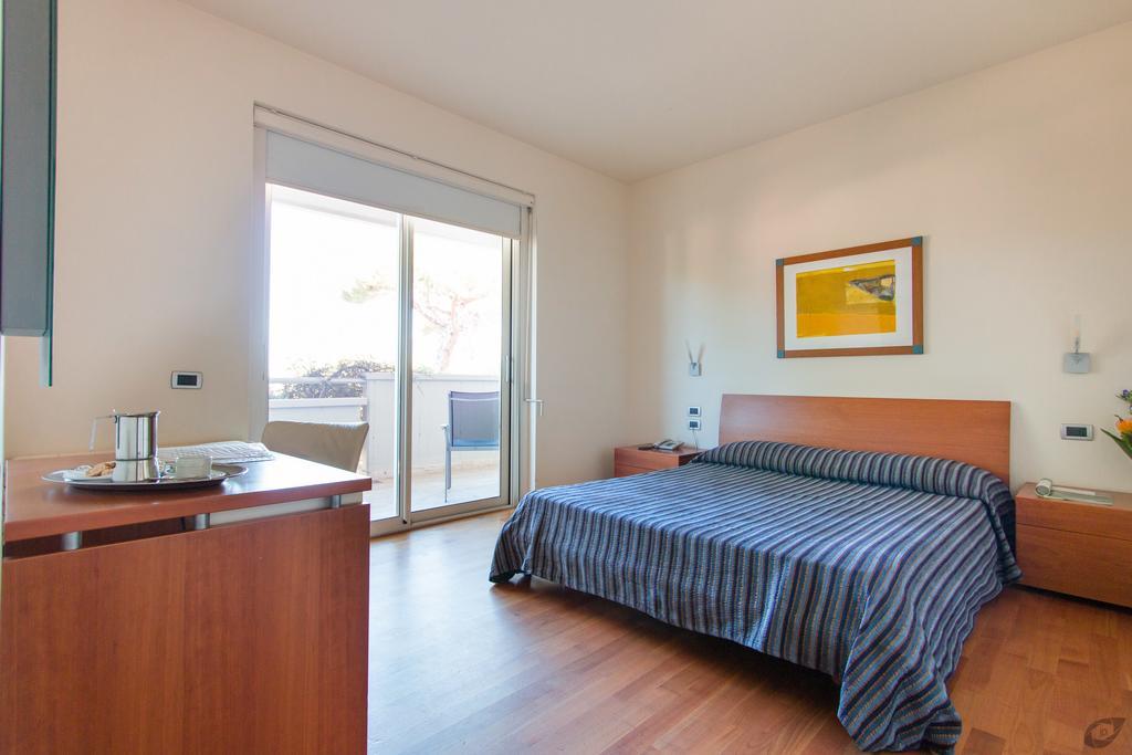 Verdeluna Aparthotel Marina di Pietrasanta Luaran gambar
