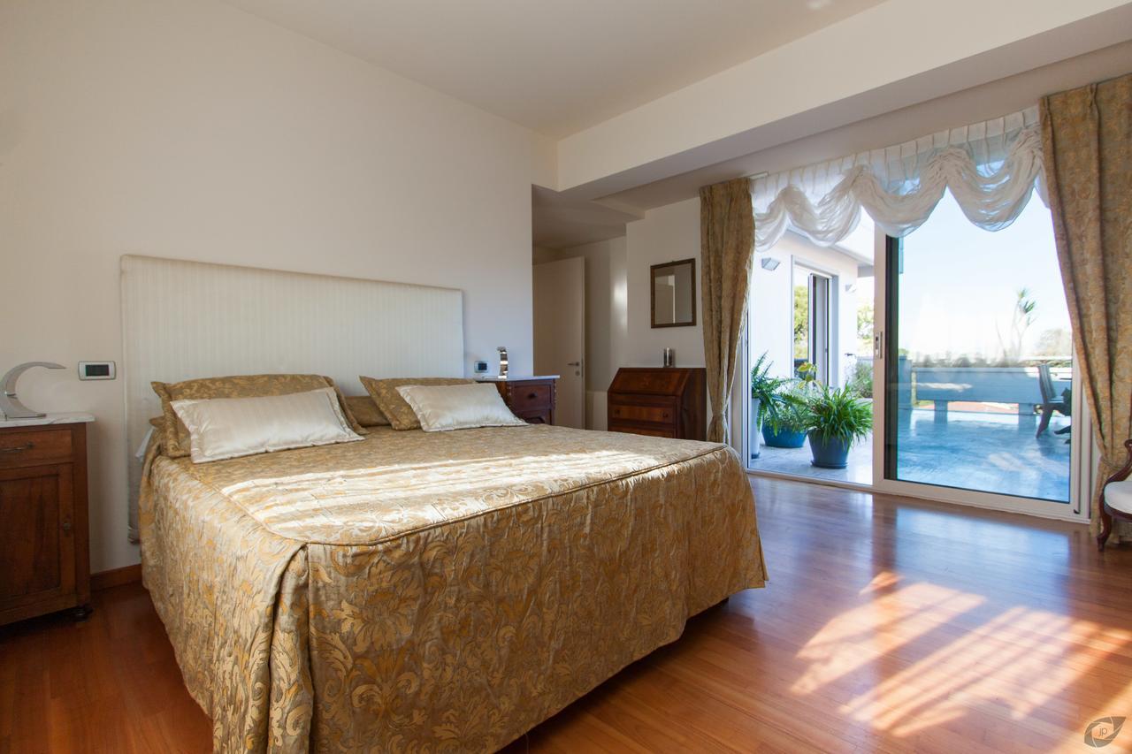 Verdeluna Aparthotel Marina di Pietrasanta Luaran gambar