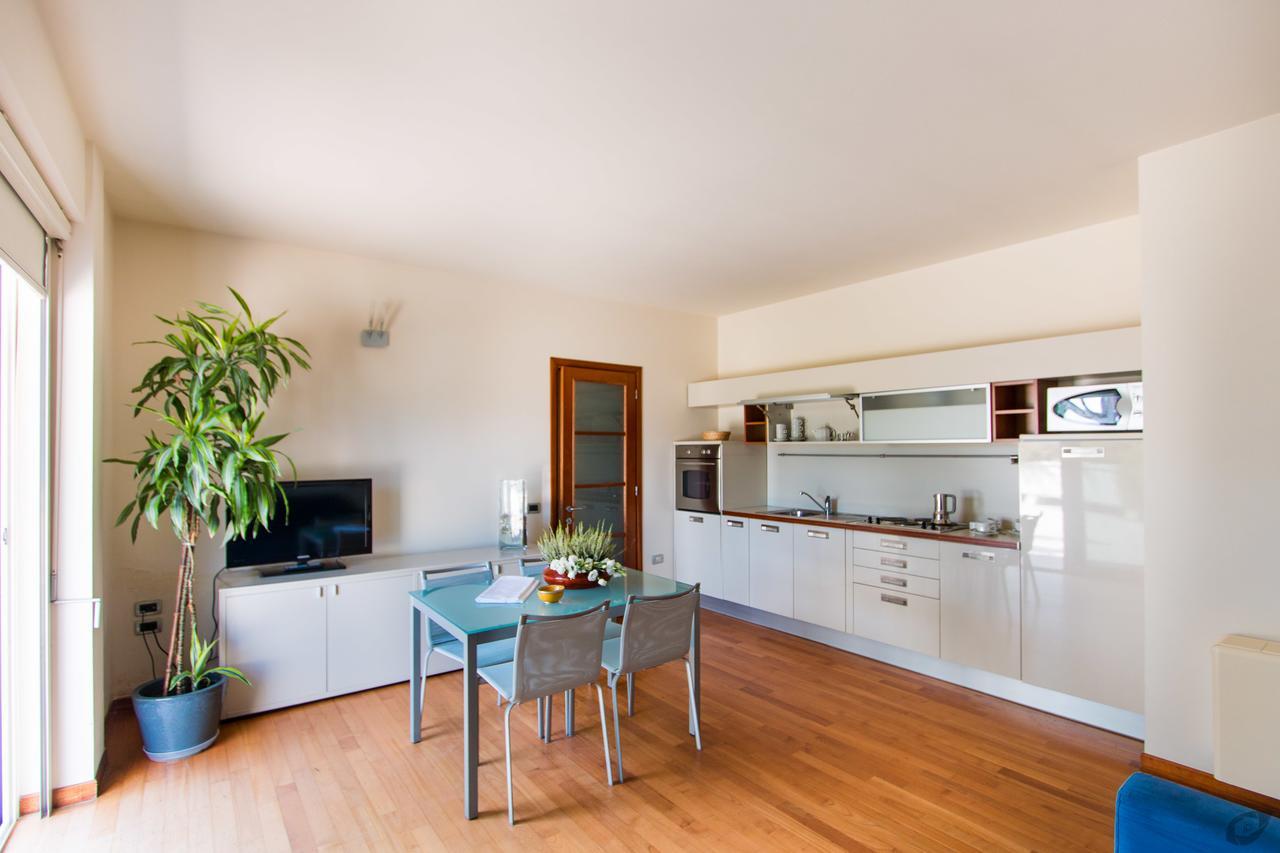 Verdeluna Aparthotel Marina di Pietrasanta Luaran gambar