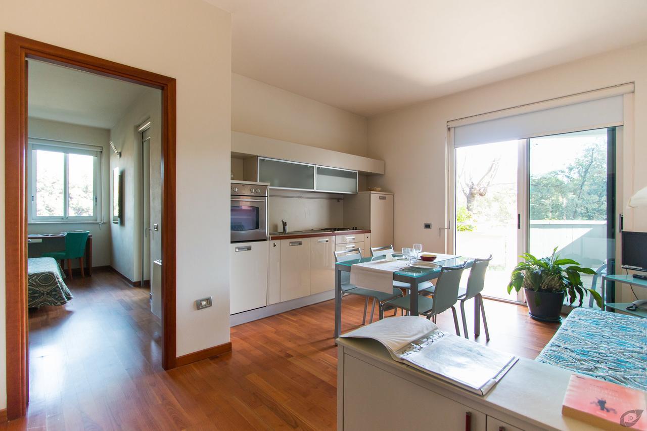 Verdeluna Aparthotel Marina di Pietrasanta Luaran gambar