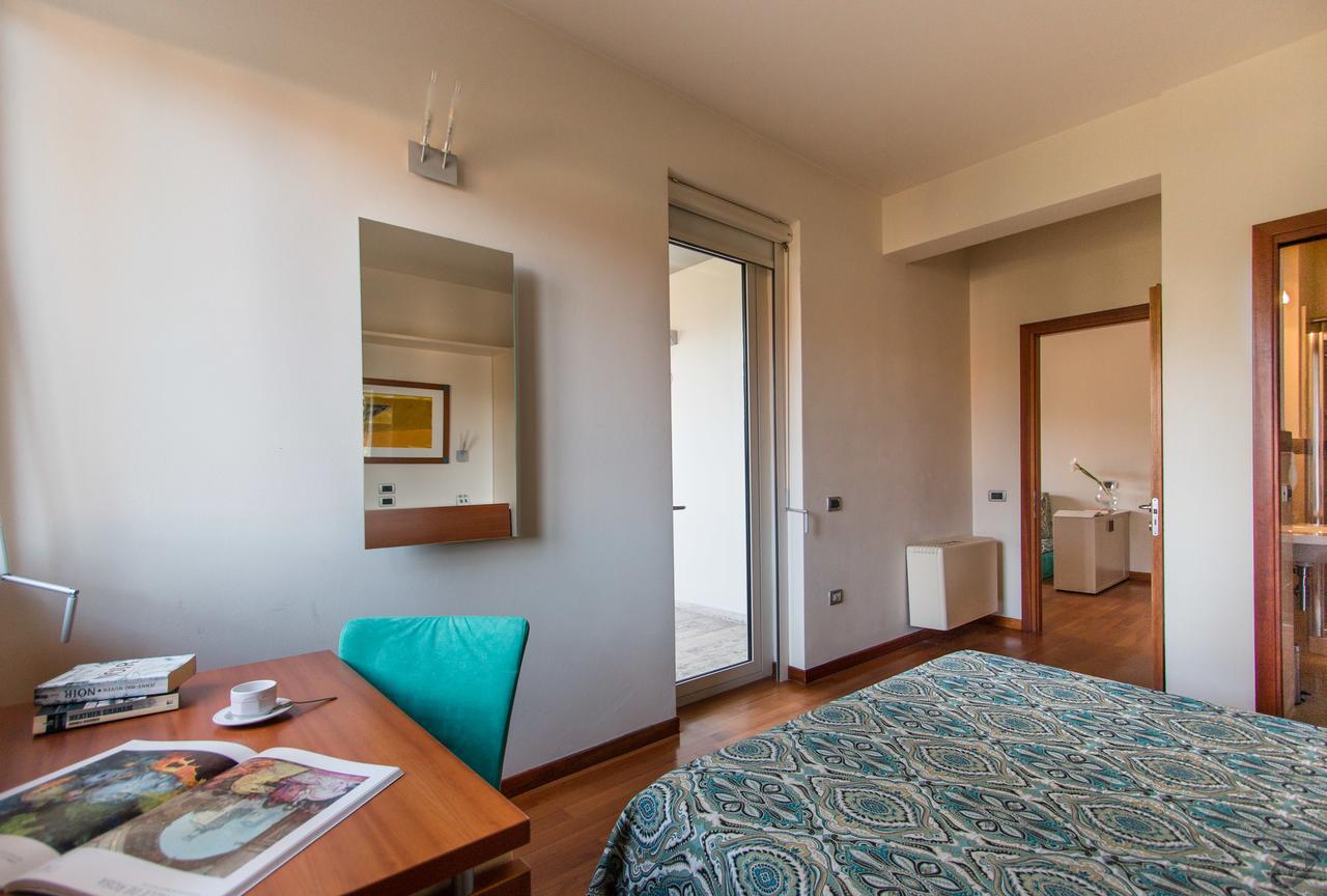 Verdeluna Aparthotel Marina di Pietrasanta Luaran gambar